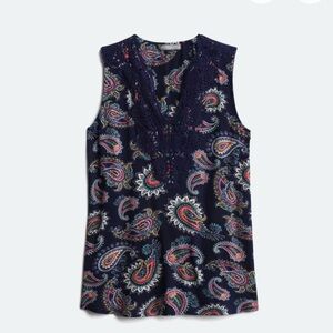 Sleeveless blouse